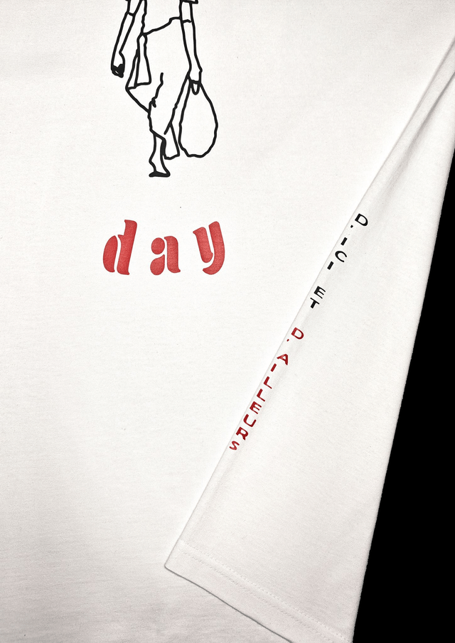 T-SHIRT "CASUAL DAY " RED